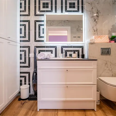 Mielnova Adults Only