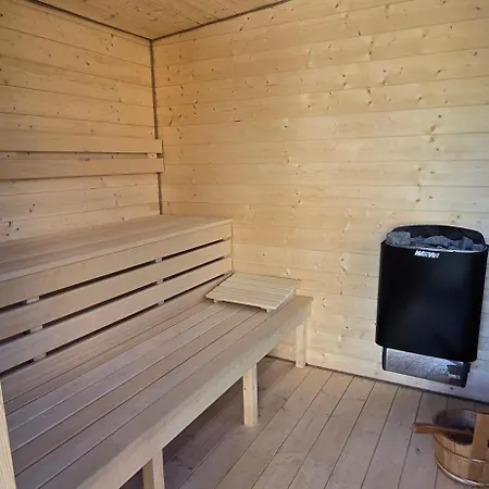 Mielnova Adults Only Jacuzzi & Sauna Apartmán *