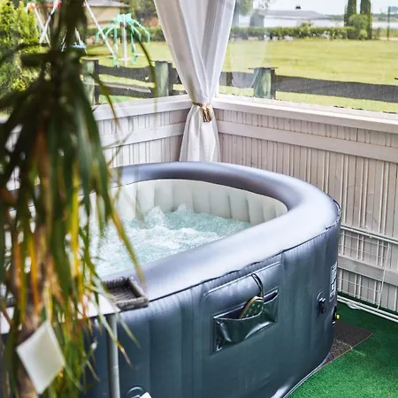 Mielnova Adults Only Jacuzzi & Sauna *